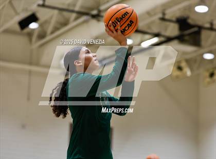 Thumbnail 3 in TMI-Episcopal @ Basha photogallery.