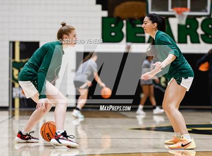 Thumbnail 1 in TMI-Episcopal @ Basha photogallery.