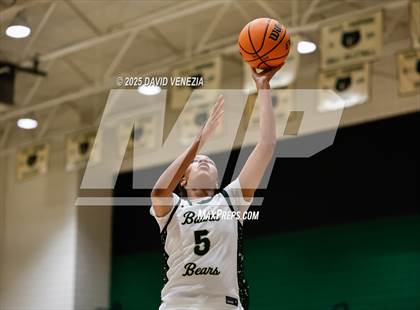 Thumbnail 2 in TMI-Episcopal @ Basha photogallery.