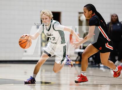 Thumbnail 2 in TMI-Episcopal @ Basha photogallery.