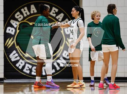 Thumbnail 3 in TMI-Episcopal @ Basha photogallery.