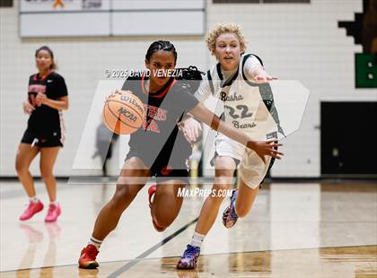 Thumbnail 1 in TMI-Episcopal @ Basha photogallery.