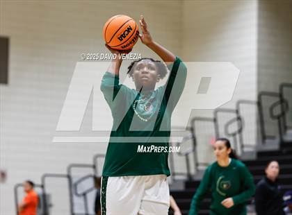 Thumbnail 1 in TMI-Episcopal @ Basha photogallery.