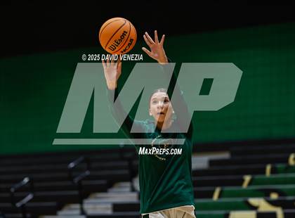 Thumbnail 3 in TMI-Episcopal @ Basha photogallery.