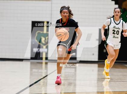 Thumbnail 2 in TMI-Episcopal @ Basha photogallery.