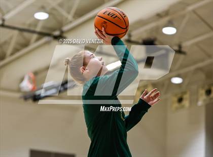 Thumbnail 3 in TMI-Episcopal @ Basha photogallery.