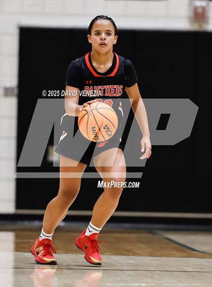 Thumbnail 1 in TMI-Episcopal @ Basha photogallery.