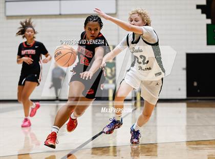 Thumbnail 3 in TMI-Episcopal @ Basha photogallery.