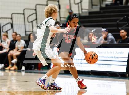 Thumbnail 3 in TMI-Episcopal @ Basha photogallery.