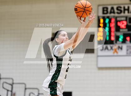 Thumbnail 2 in TMI-Episcopal @ Basha photogallery.