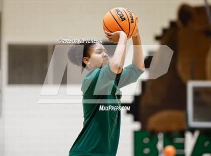 Thumbnail 2 in TMI-Episcopal @ Basha photogallery.