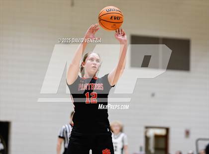 Thumbnail 1 in TMI-Episcopal @ Basha photogallery.