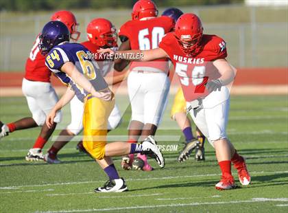Thumbnail 2 in Hirschi @ Sanger photogallery.