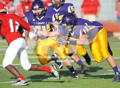 Thumbnail 3 in Hirschi @ Sanger photogallery.