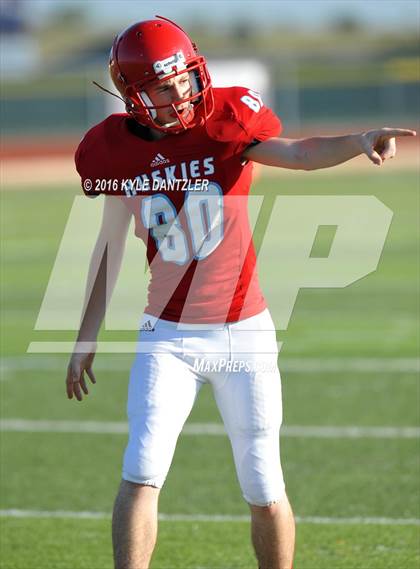 Thumbnail 2 in Hirschi @ Sanger photogallery.
