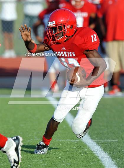 Thumbnail 1 in Hirschi @ Sanger photogallery.