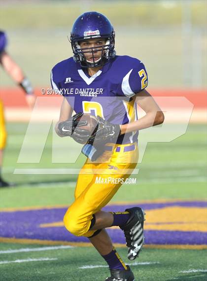 Thumbnail 3 in Hirschi @ Sanger photogallery.