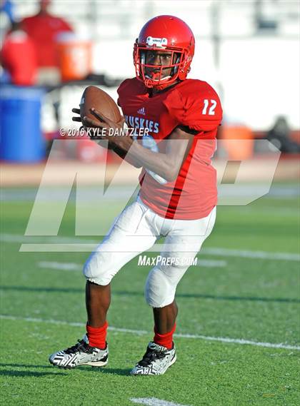 Thumbnail 3 in Hirschi @ Sanger photogallery.