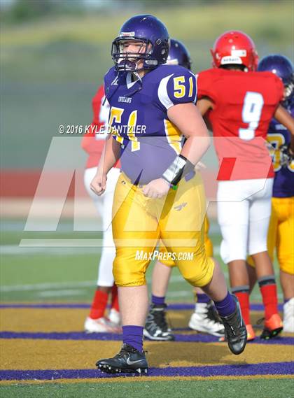 Thumbnail 1 in Hirschi @ Sanger photogallery.