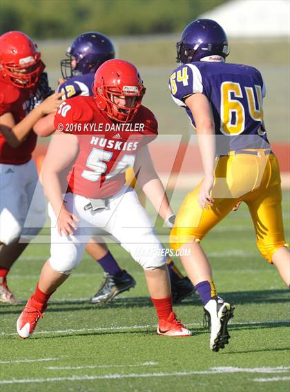 Thumbnail 3 in Hirschi @ Sanger photogallery.