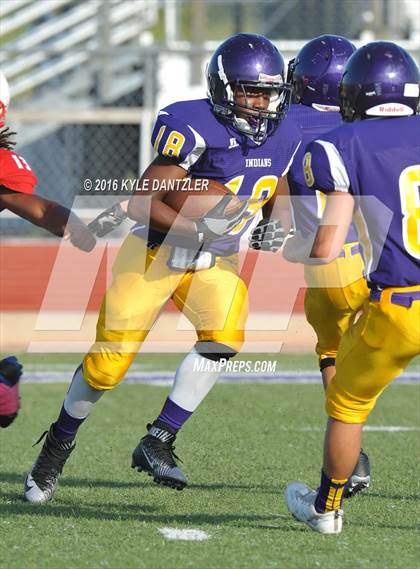 Thumbnail 3 in Hirschi @ Sanger photogallery.