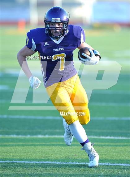 Thumbnail 3 in Hirschi @ Sanger photogallery.