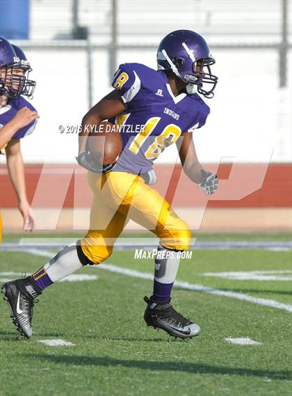 Thumbnail 1 in Hirschi @ Sanger photogallery.