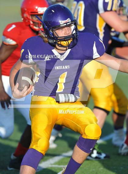 Thumbnail 3 in Hirschi @ Sanger photogallery.