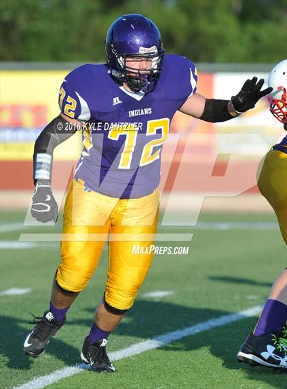 Thumbnail 2 in Hirschi @ Sanger photogallery.