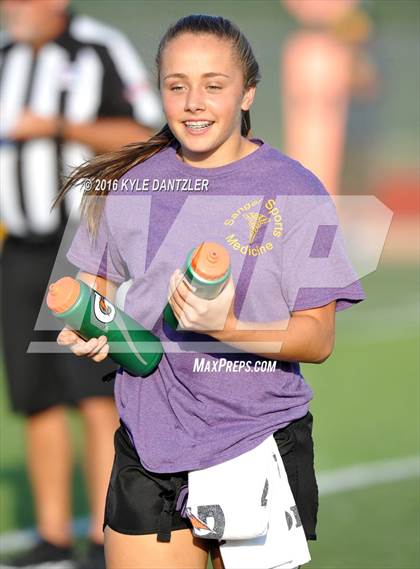 Thumbnail 2 in Hirschi @ Sanger photogallery.