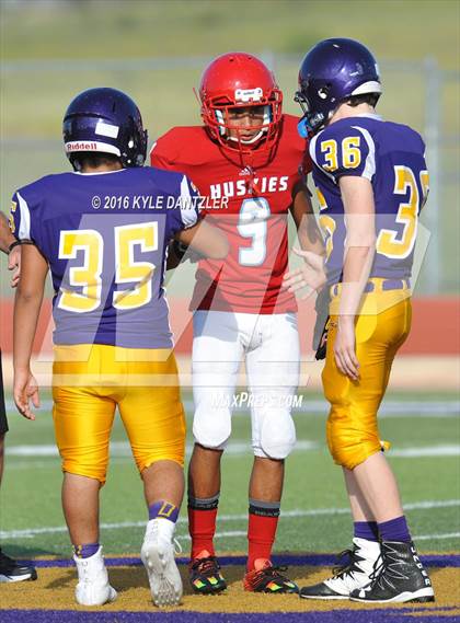 Thumbnail 3 in Hirschi @ Sanger photogallery.