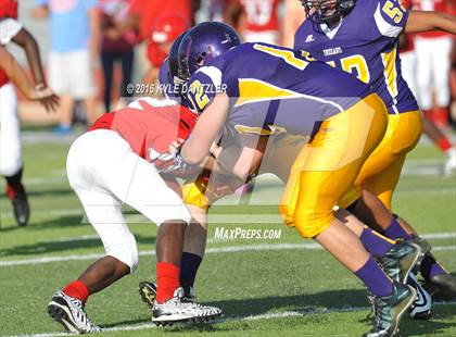 Thumbnail 2 in Hirschi @ Sanger photogallery.