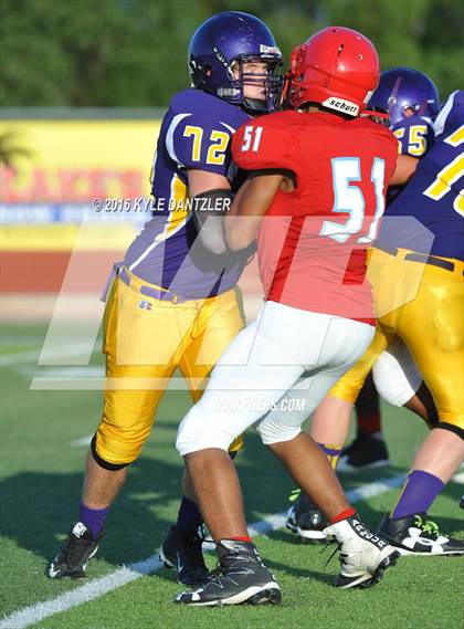 Thumbnail 1 in Hirschi @ Sanger photogallery.