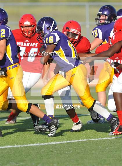 Thumbnail 3 in Hirschi @ Sanger photogallery.