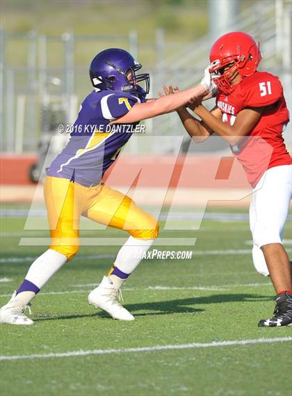 Thumbnail 3 in Hirschi @ Sanger photogallery.
