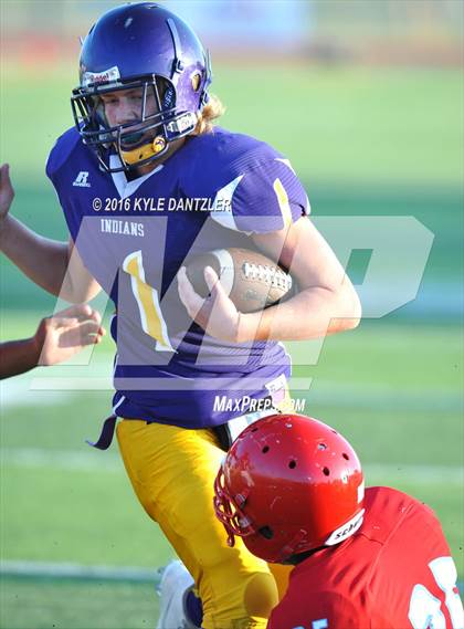 Thumbnail 1 in Hirschi @ Sanger photogallery.