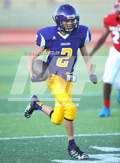 Thumbnail 2 in Hirschi @ Sanger photogallery.