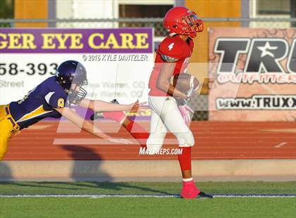 Thumbnail 2 in Hirschi @ Sanger photogallery.