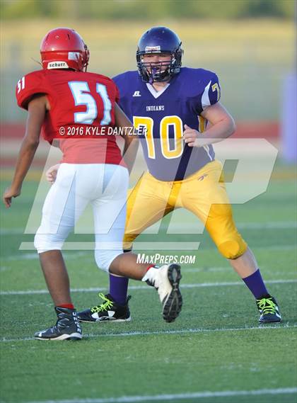 Thumbnail 2 in Hirschi @ Sanger photogallery.