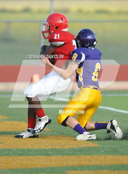Thumbnail 2 in Hirschi @ Sanger photogallery.