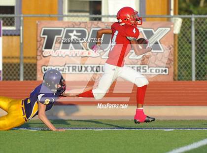 Thumbnail 3 in Hirschi @ Sanger photogallery.