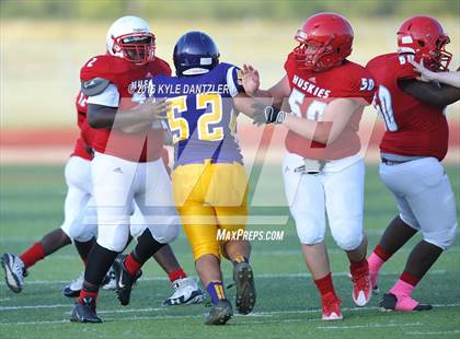 Thumbnail 1 in Hirschi @ Sanger photogallery.