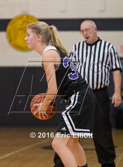 Thumbnail 3 in Winchester Thurston vs Keystone (PIAA A 1st Round) photogallery.