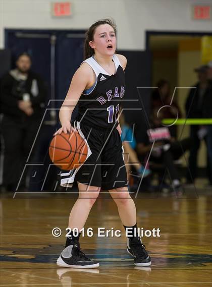 Thumbnail 3 in Winchester Thurston vs Keystone (PIAA A 1st Round) photogallery.