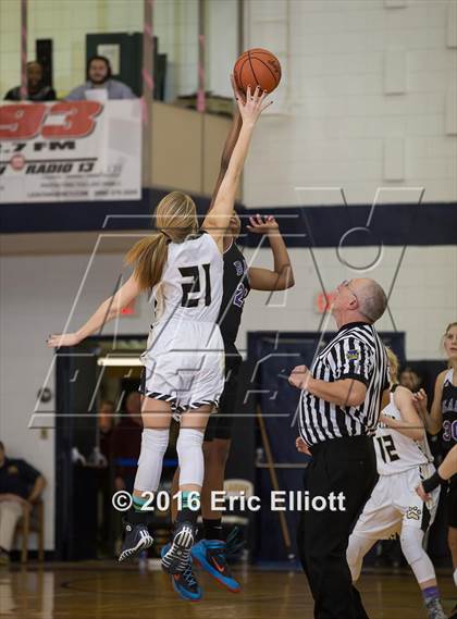 Thumbnail 3 in Winchester Thurston vs Keystone (PIAA A 1st Round) photogallery.