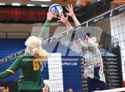 Thumbnail 2 in Liberty vs. Bishop Manogue (Durango Fall Classic) photogallery.