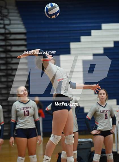 Thumbnail 3 in Liberty vs. Bishop Manogue (Durango Fall Classic) photogallery.