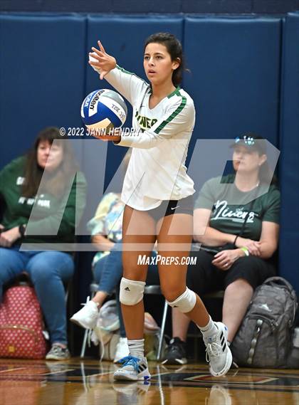 Thumbnail 1 in Liberty vs. Bishop Manogue (Durango Fall Classic) photogallery.