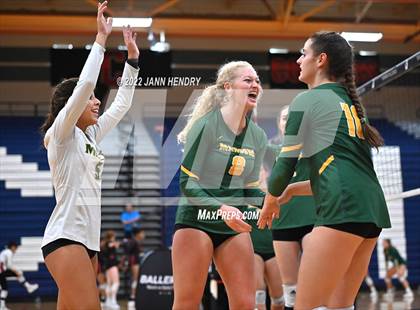 Thumbnail 3 in Liberty vs. Bishop Manogue (Durango Fall Classic) photogallery.