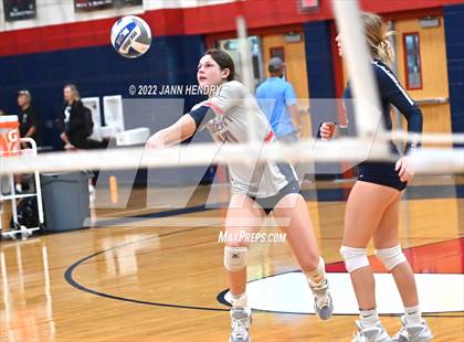 Thumbnail 1 in Liberty vs. Bishop Manogue (Durango Fall Classic) photogallery.